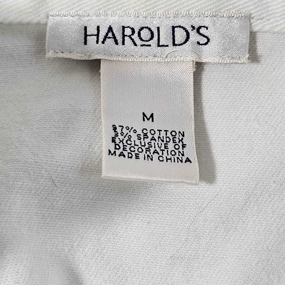 Vintage Harolds Women's White Denim Jacket with Embellished Collar - Picture 9 of 9